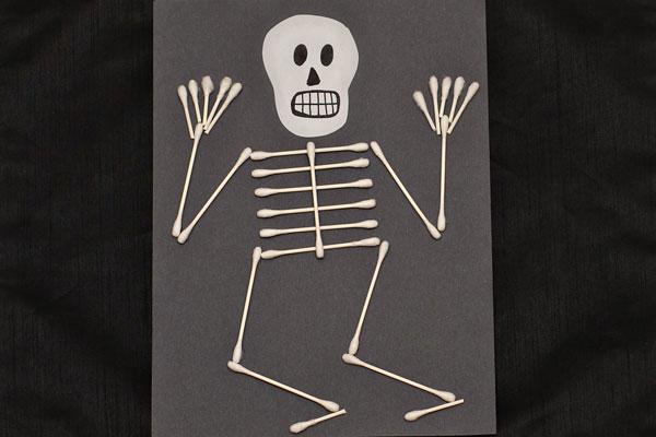 halloween crafts for toddlers