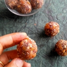 Dates Chia Seeds and Apricot Ladoo