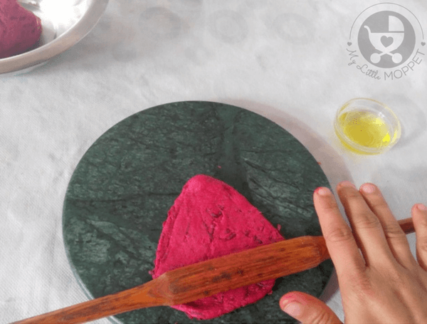 Beetroot Paratha for Toddlers