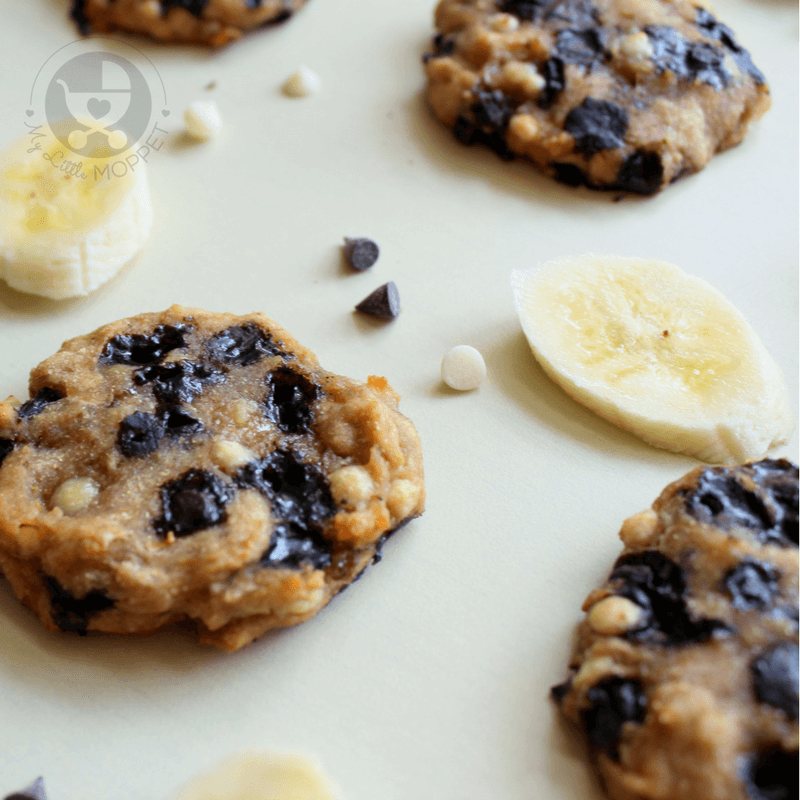 These whole wheat chocolate chip cookies are unbelievably easy, with just three ingredients! Besides, they're also eggless and sugar-free!