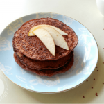 Egg Yolk recipes aren't hard to find, like these healthy egg yolk ragi pancakes for babies! Filled with the goodness of finger millet and the sweetness of applesauce, these are a must have!