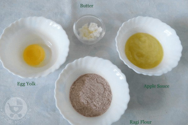 egg yolk ragi pancakes for babies