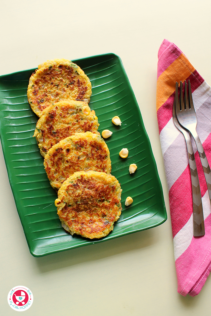 Sweet corn fritters are crunchy bites with heavenly taste, which can be served from toddlers to elders. 