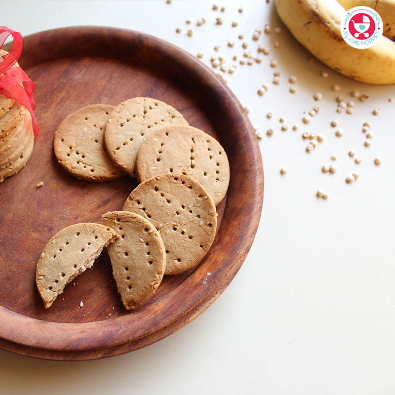 Jowar / Sorghum Teething Biscuit Recipe is a gluten-free, vegan recipe suitable for 8 months+ age babies. These biscuits are tasty & healthy as well.