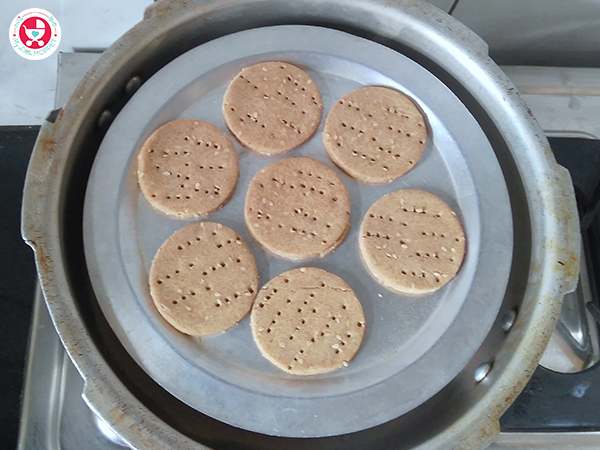 Jowar / Sorghum Teething Biscuit Recipe