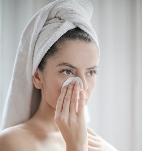 Don't worry if you're running low on your usual products! Instead, try these Natural Alternatives to Everyday Personal Care; you'll look and feel better!