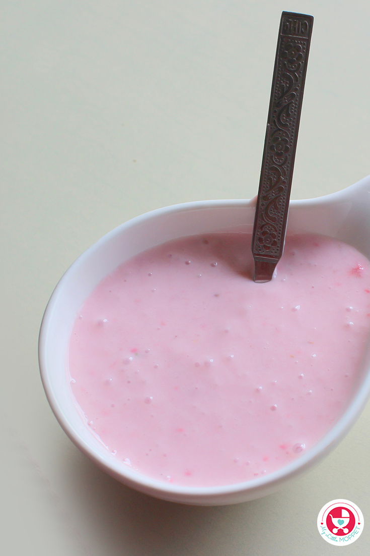 Hung Curd with Strawberry is a delicious fruit puree with an appealing color. It boosts the immune system and can be a healthy addition to your baby's diet.