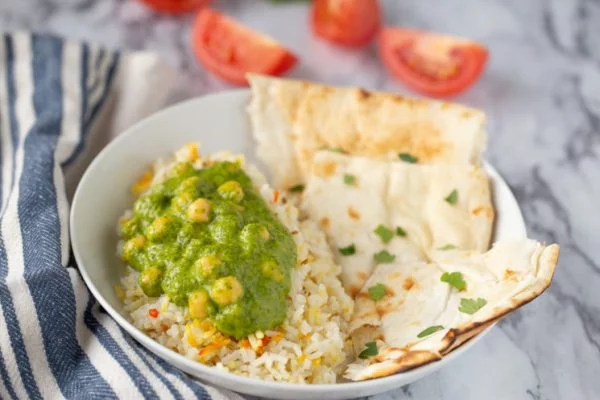 Give your little one the best of Indian cuisine with these Healthy Curry Recipes for Babies and Kids! Includes both vegetarian and non vegetarian options!