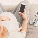 Check out these 6 must-have pregnancy apps for every mom to be! Helpful in making the pregnancy journey a lot easier and smoother!